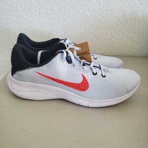 NEW Nike Flex Experience RN 11 NN Low Casual Sneaker Mens 13